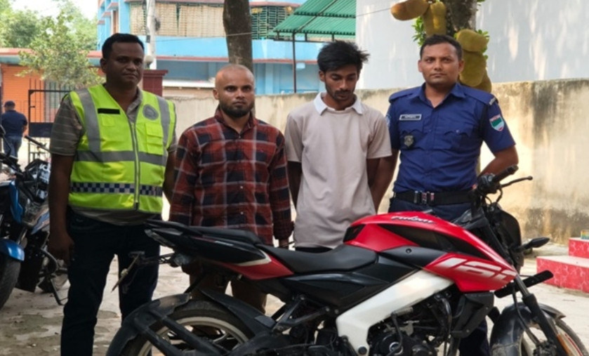 মেহেরপুরের গাংনি উপজেলায় পুলিশের মাদক বিরোধী অভিযানে ইয়াবা সহ দুই কারবারি গ্রেপ্তার