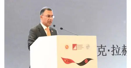 বাংলাদেশে এশিয়ার পরবর্তী অর্থনৈতিক বিস্ময়ে চীনা বিনিয়োগকারীদের যৌথ রূপকার হওয়ার আহ্বান প্রধানমন্ত্রীর 