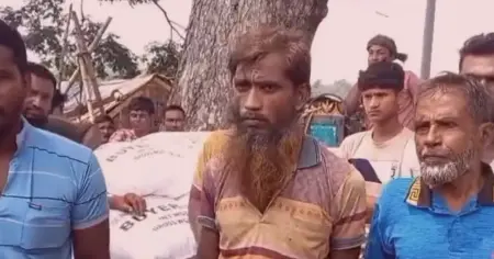 মেহেরপুরের মুজিবনগর উপজেলায় সার পাচারের দায়ে বিসিআইসি ডিলারকে ভ্রাম্যমাণ আদালতের জরিমানা 