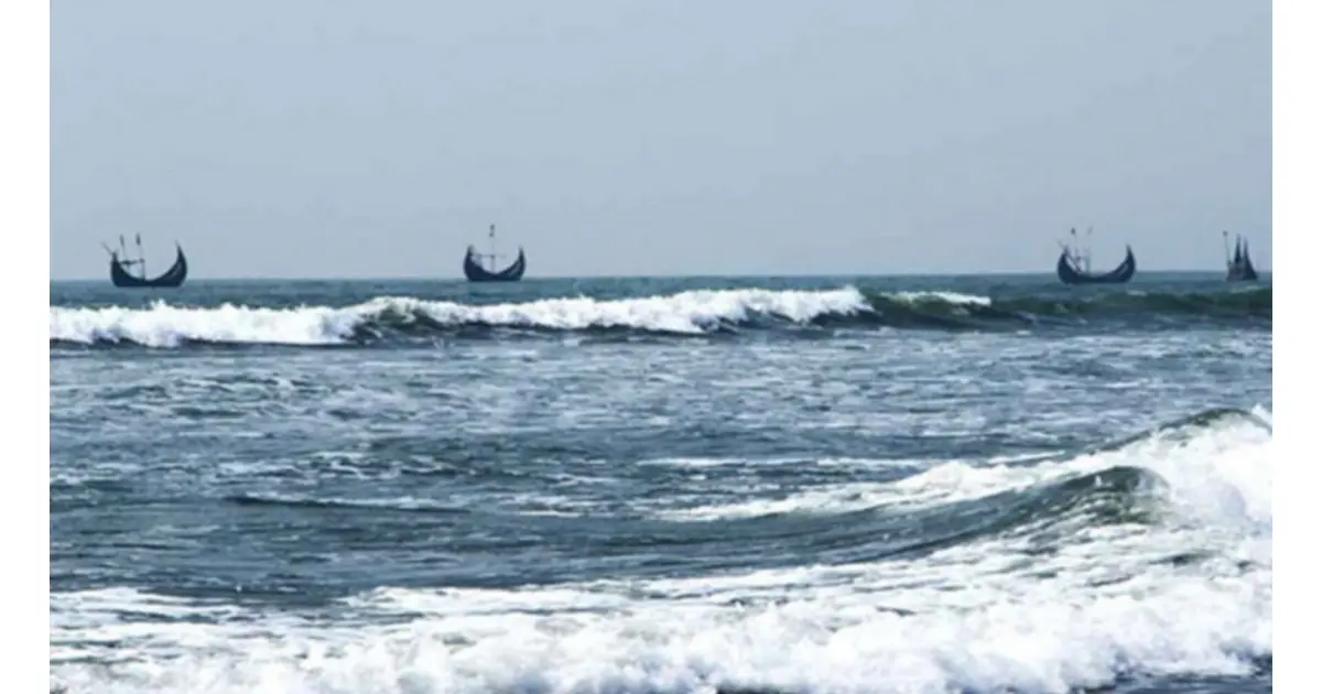 বঙ্গোপসাগরে নতুন লঘুচাপ: চার সমুদ্রবন্দরে ৩ নম্বর সতর্ক সংকেত, সারা দেশে বৃষ্টির পূর্বাভাস