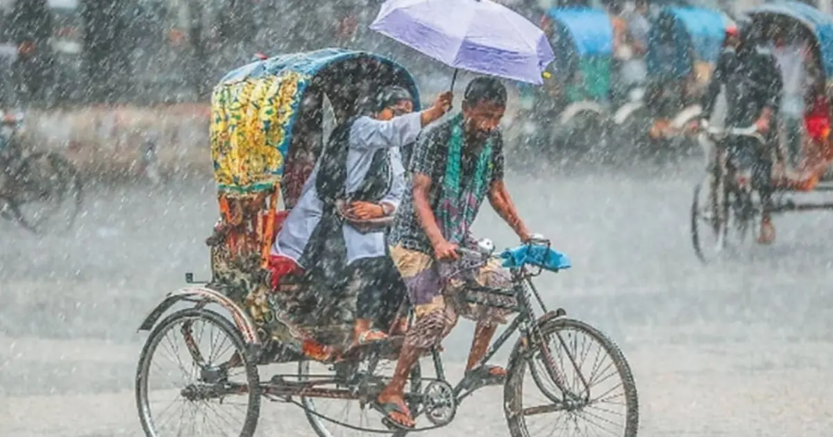 ঢাকাসহ দেশের ৬ বিভাগে ভারী বৃষ্টির পূর্বাভাস, বাড়তে পারে দিনের তাপমাত্রা