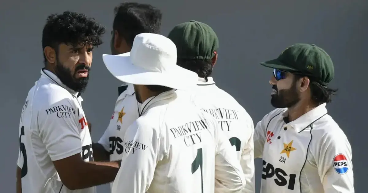 ওয়েস্ট ইন্ডিজের কাছে হেরে টানা ৮ অ্যাওয়ে টেস্টে পরাজয়ের লজ্জায় পাকিস্তান