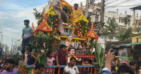 আলমডাঙ্গায় সনাতন ধর্মাবলম্বীদের ঐতিহ্যবাহী রথযাত্রা উৎসব অনুষ্ঠিত