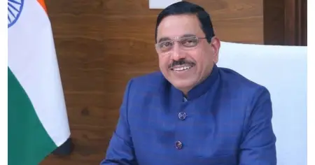 ভারতের নতুন শিক্ষামন্ত্রী প্রহ্লাদ যোশী 
