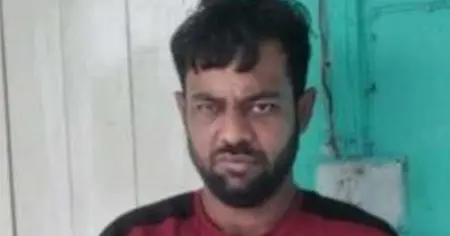 যশোরে প্রতিবেশীর বসতবাড়িতে হামলা ও অনৈতিক চেষ্টার অভিযোগে সন্ত্রাসী জিতু নিহত 