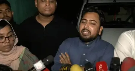 হবিগঞ্জে এনসিপির বহরে হামলা: বর্তমান সরকার স্বৈরাচারের পথেই হাঁটছে, অভিযোগ নাহিদের