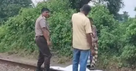 চুয়াডাঙ্গায় রেললাইনের পাশ থেকে অজ্ঞাতনামা বৃদ্ধার মরদেহ উদ্ধার