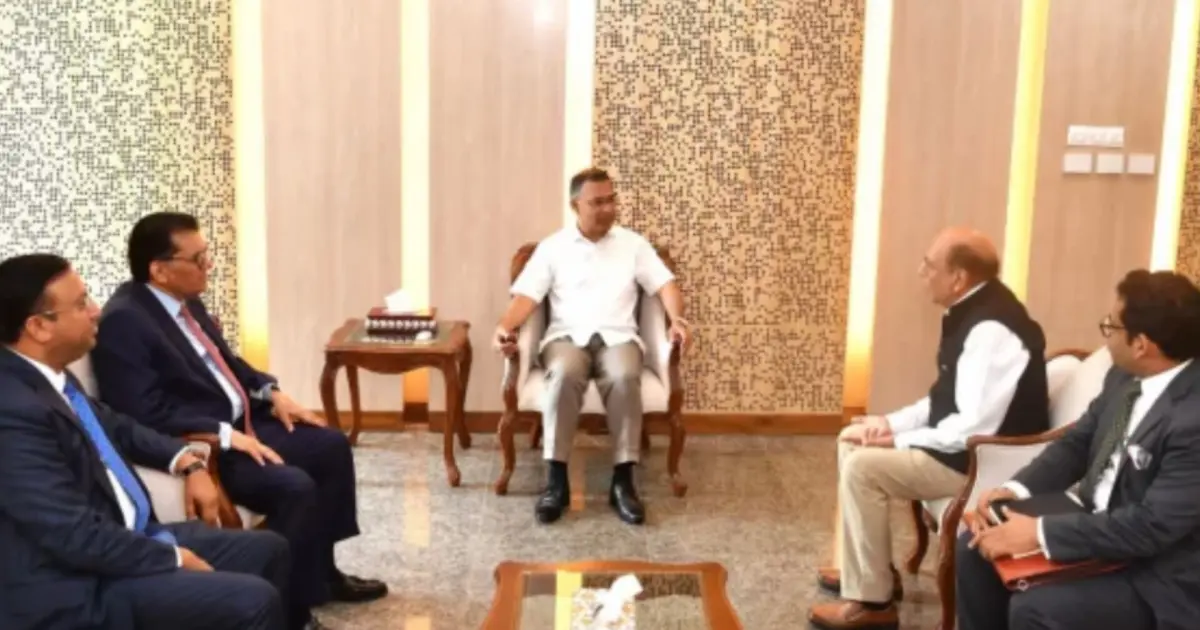 প্রধানমন্ত্রী তারেক রহমানের সাথে ভারতীয় হাইকমিশনার দীনেশ ত্রিবেদীর প্রথম বৈঠক