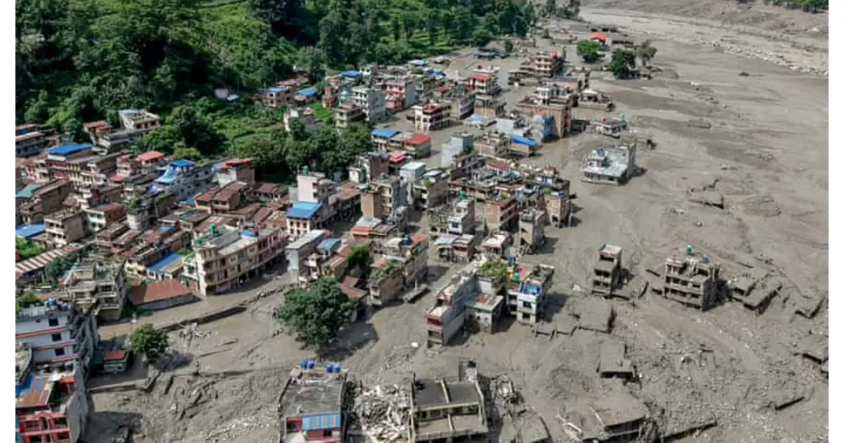 নেপালে ভূমিকম্প নয়, হিমবাহ ধসে আকস্মিক বন্যা