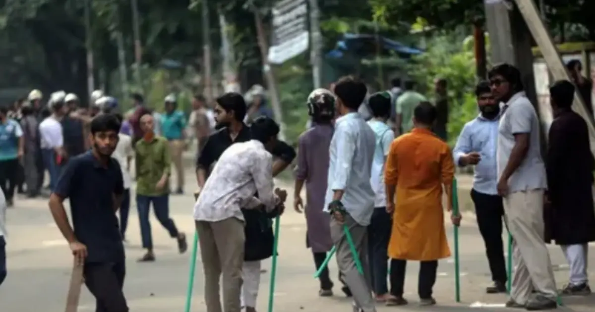 জগন্নাথ বিশ্ববিদ্যালয় ও ঢাকা কলেজসহ রাজধানীতে ছাত্রদল-শিবির সংঘর্ষ, ঢামেগে চিকিৎসাধীন বেশ কয়েকজন