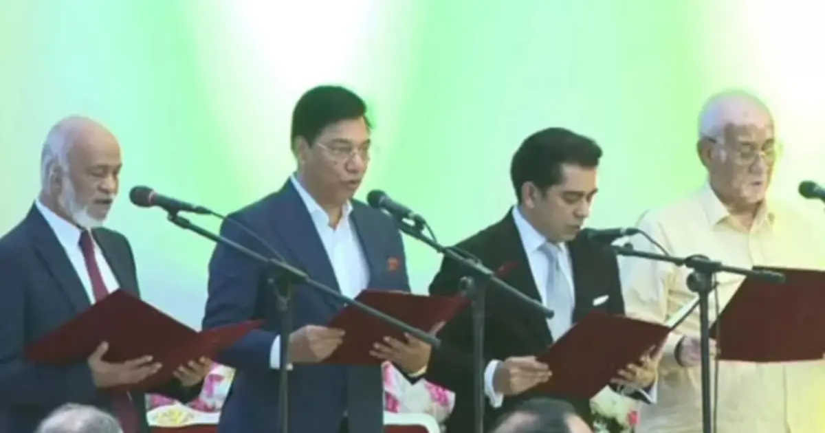 বঙ্গভবনে নতুন চার মন্ত্রী ও দুই প্রতিমন্ত্রীর শপথ গ্রহণ 