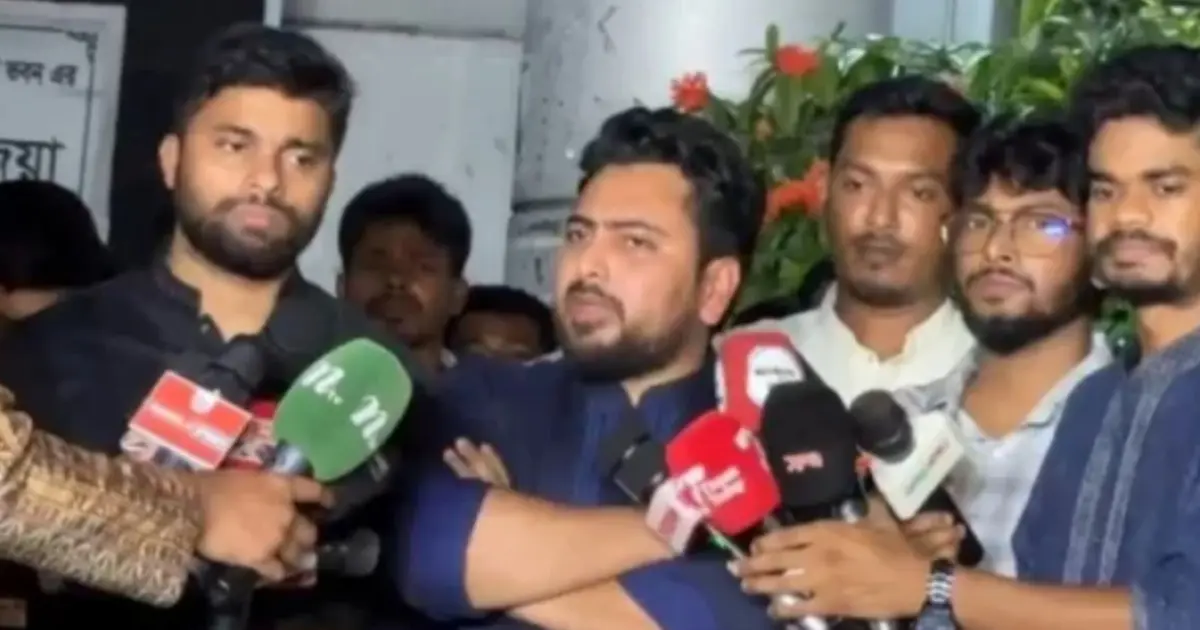 গ্যাসের দাম বাড়ানো হলে পেট্রোবাংলা ঘেরাওয়ের হুঁশিয়ারি এনসিপি আহ্বায়ক নাহিদ ইসলামের