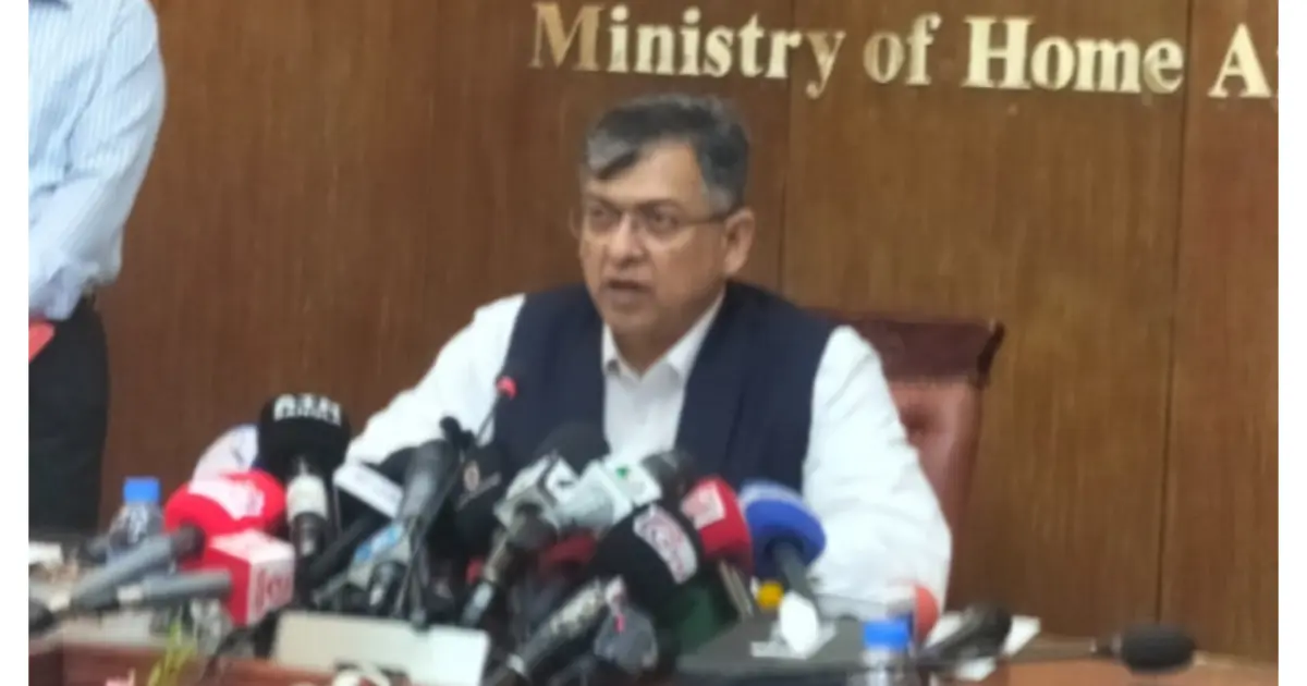 সমঝোতার ভিত্তিতেই জনপ্রত্যাশা পূরণের সংবিধান সংশোধন করা হবে: স্বরাষ্ট্রমন্ত্রী