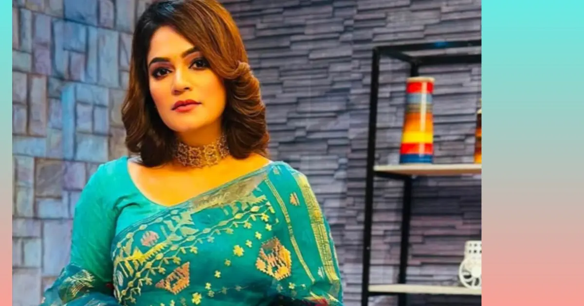 সড়ক দুর্ঘটনায় আহত জনপ্রিয় অভিনেত্রী ও উপস্থাপিকা মৌসুমী মৌ