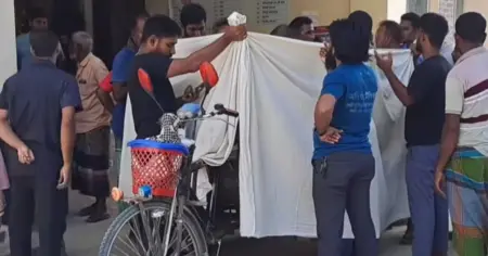 দামুড়হুদায় দুই মোটরসাইকেলের মুখোমুখি সংঘর্ষে নিহত ১, আহত ৩
