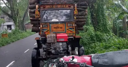 আলমডাঙ্গার রোয়াকুলি মোড়ে মোটরসাইকেল-লাটাহাম্বা সংঘর্ষে এক ব্যক্তি নি হ ত