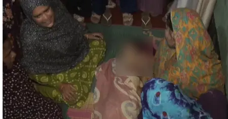 যশোরে নিজ ঘর থেকে মা-ছেলের মরদেহ উদ্ধার, রহস্য ঘনীভূত
