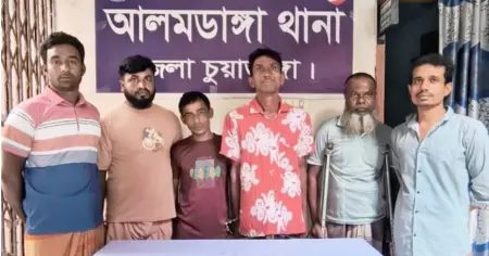 আলমডাঙ্গায় পুলিশের বিশেষ অভিযানে চুরি ও মাদক সংশ্লিষ্ট ৬জন গ্রেফতার 
