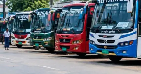 চুয়াডাঙ্গায় ইজিবাইক-বাস শ্রমিক বিরোধে সব রুটে বাস চলাচল বন্ধ, চরম দুর্ভোগে যাত্রীরা