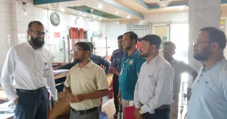 আলমডাঙ্গায় বেসরকারি ক্লিনিকে অভিযান: একটি সি ল গালা, অন্যটিকে অ র্থ দ ণ্ড