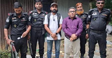 চুয়াডাঙ্গার জীবননগরে অবৈধ টয়লেট্রিজ কারখানা বন্ধ: ১ লাখ টাকা জরিমানা