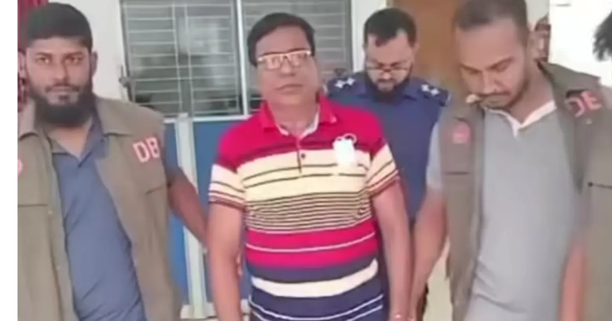ভারতে যাওয়ার পথে দর্শনায় আওয়ামী লীগ নেতা এমএ খালেক আটক