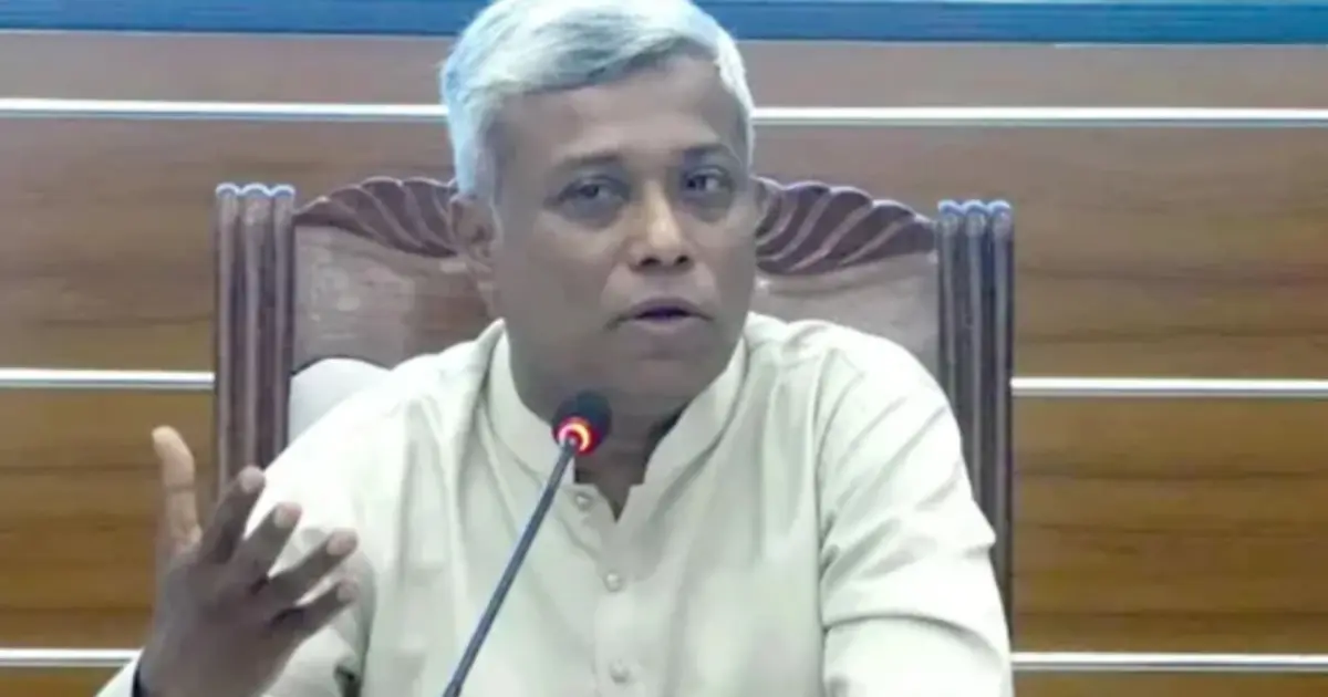 বাধ্য হয়ে তেলের দাম বৃদ্ধি, জনগণের কষ্টে দুঃখ প্রকাশ জ্বালানি প্রতিমন্ত্রীর