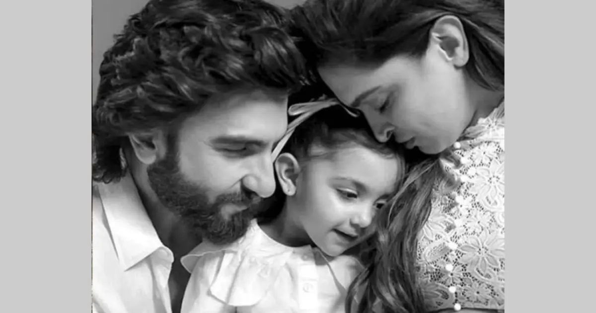কন্যাসন্তানের জন্মদিনে দ্বিতীয় সন্তানের আগমনী বার্তা দীপিকা-রণবীরের