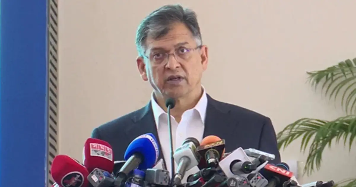 ফ্যাসিবাদের সঙ্গে যোগাযোগ রাখলে পুলিশের বিরুদ্ধে রাষ্ট্রদ্রোহ মামলা: স্বরাষ্ট্রমন্ত্রী
