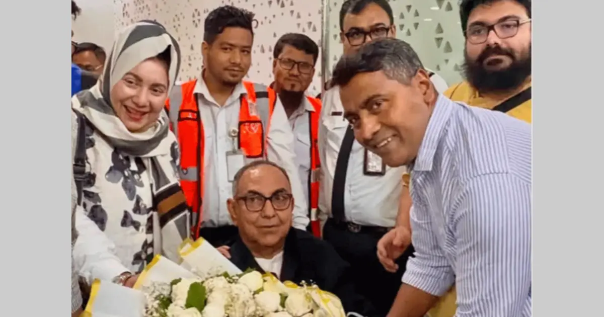 চিকিৎসা শেষে দীর্ঘ ৫ মাস পর দেশে ফিরলেন মির্জা আব্বাস