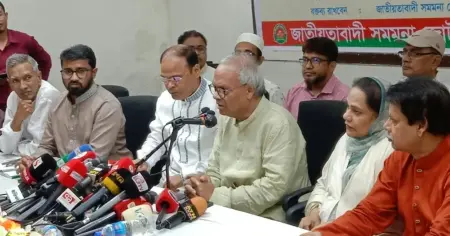 বিরোধী দলের ধ্বংসাত্মক রাজনীতি ও অপপ্রচারের তীব্র সমালোচনা রিজভীর