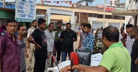 ঝিনাইদহের কোটচাঁদপুরে বাসের ধাক্কায় হোটেল শ্রমিক নিহত