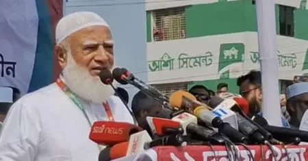 বিএনপি পানি খাবে তবে ঘোলা করে’: গাজীপুরের পথসভায় জামায়াত আমির