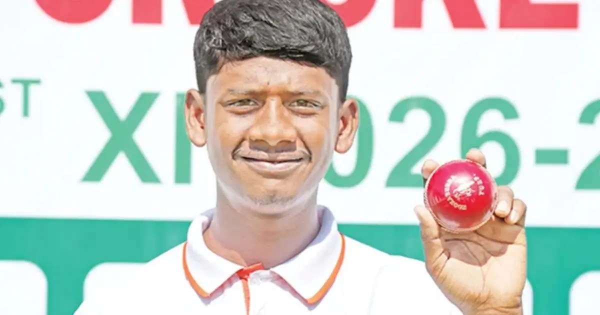 সৌদিতে আরামকো শোধনাগার ও বিমানবন্দরে ড্রোন হামলা: নিহত ৩, কূটনৈতিক কর্মীদের দেশ ত্যাগের নির্দেশ আমেরিকার
