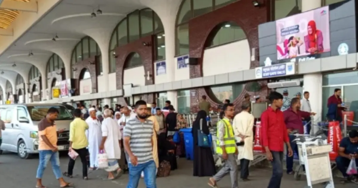 সৌদিতে ফ্লাইট বিধিনিষেধ: শাহজালালে ৫১ ফ্লাইট বাতিল, চরম ভোগান্তিতে ৫ হাজার প্রবাস ও ওমরাহ যাত্রী