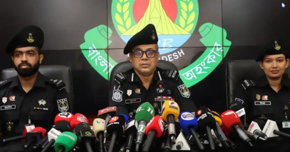 রাশিয়া-ইউক্রেন যুদ্ধ: চাকরির প্রলোভনে নিয়ে ১৭ বাংলাদেশি হত্যা, চক্রের মূল দুই হোতা গ্রেপ্তার