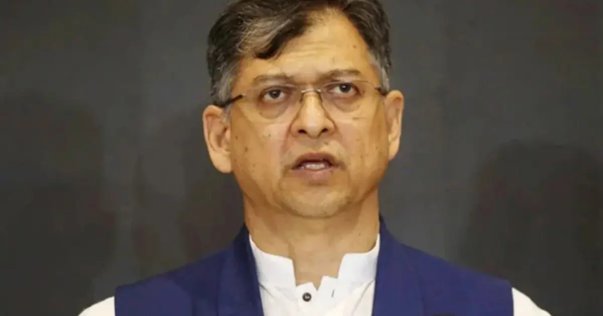 পুলিশের প্রতি জনআস্থা বহাল রাখা ও জোরদার করাই বড় চ্যালেঞ্জ: স্বরাষ্ট্রমন্ত্রী