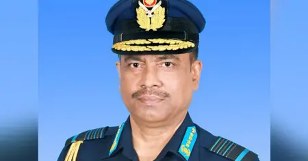 কাতারে গ্রেপ্তার বিমানবাহিনীর সাবেক প্রধান শেখ আব্দুল হান্নান