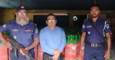 চুয়াডাঙ্গায় অবৈধভাবে গ্যাস বিক্রির দায়ে  এক ব্যবসায়ীকে ৩০ হাজার টাকা জরিমানা