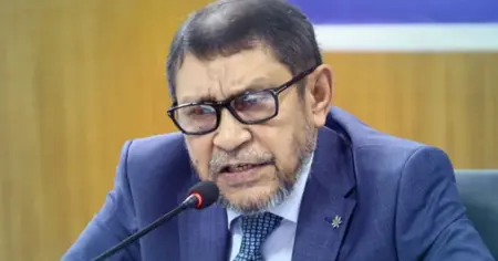 স্বাস্থ্য সুরক্ষা আইন দ্রুত বাস্তবায়নের নির্দেশ স্বাস্থ্যমন্ত্রীর