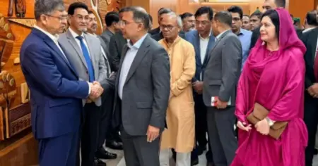 জাপানে চার দিনের সরকারি সফরে ঢাকা ছাড়লেন প্রধানমন্ত্রী তারেক রহমান