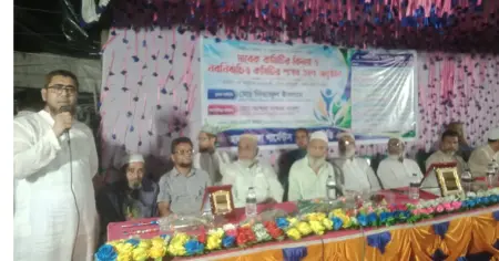আলমডাঙ্গা গার্মেন্টস মালিক সমিতির নতুন কমিটির শপথ গ্রহণ ও বিদায় সংবর্ধনা