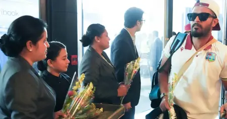 টেস্ট সিরিজ খেলতে ঢাকায় পা রাখল ওয়েস্ট ইন্ডিজ ক্রিকেট দল  