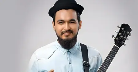কোটি টাকার আয় ও বেখেয়ালি অতীত নিয়ে মুখ খুললেন নোবেল