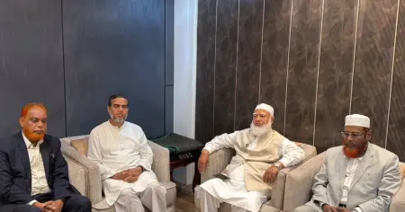 আন্তর্জাতিক সম্মেলনে যোগ দিতে তুরস্কের উদ্দেশে ঢাকা ছাড়লেন জামায়াত আমির