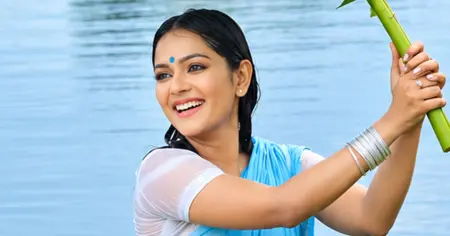 অভিনয়ে বাছবিচার ও মানের প্রাধান্য, ভিউয়ের দৌড়ে নেই মৌসুমী মৌ