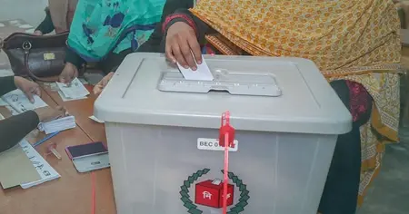 ঠাকুরগাঁও-১ আসনের উপনির্বাচনে ভোটগ্রহণ শুরু, নজরদারিতে বিজিবি ও ড্রোন