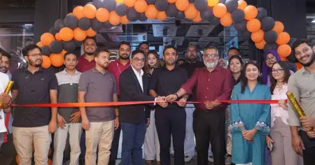 রাজধানীর আদাবর রিং রোডে টুরাগ অ্যাকটিভের পঞ্চম আউটলেট চালু